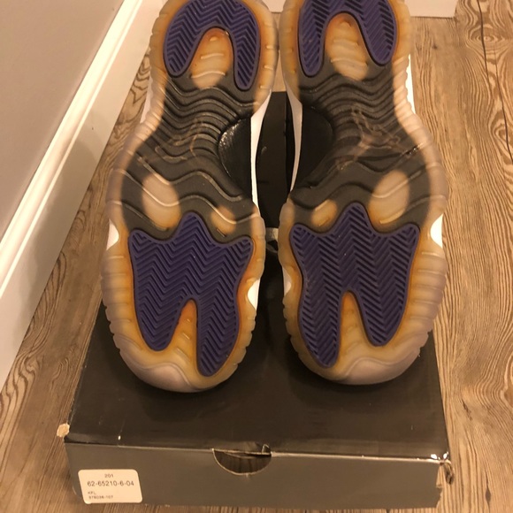 Air Jordan 11 Concord (1st release) - Picture 6 of 6